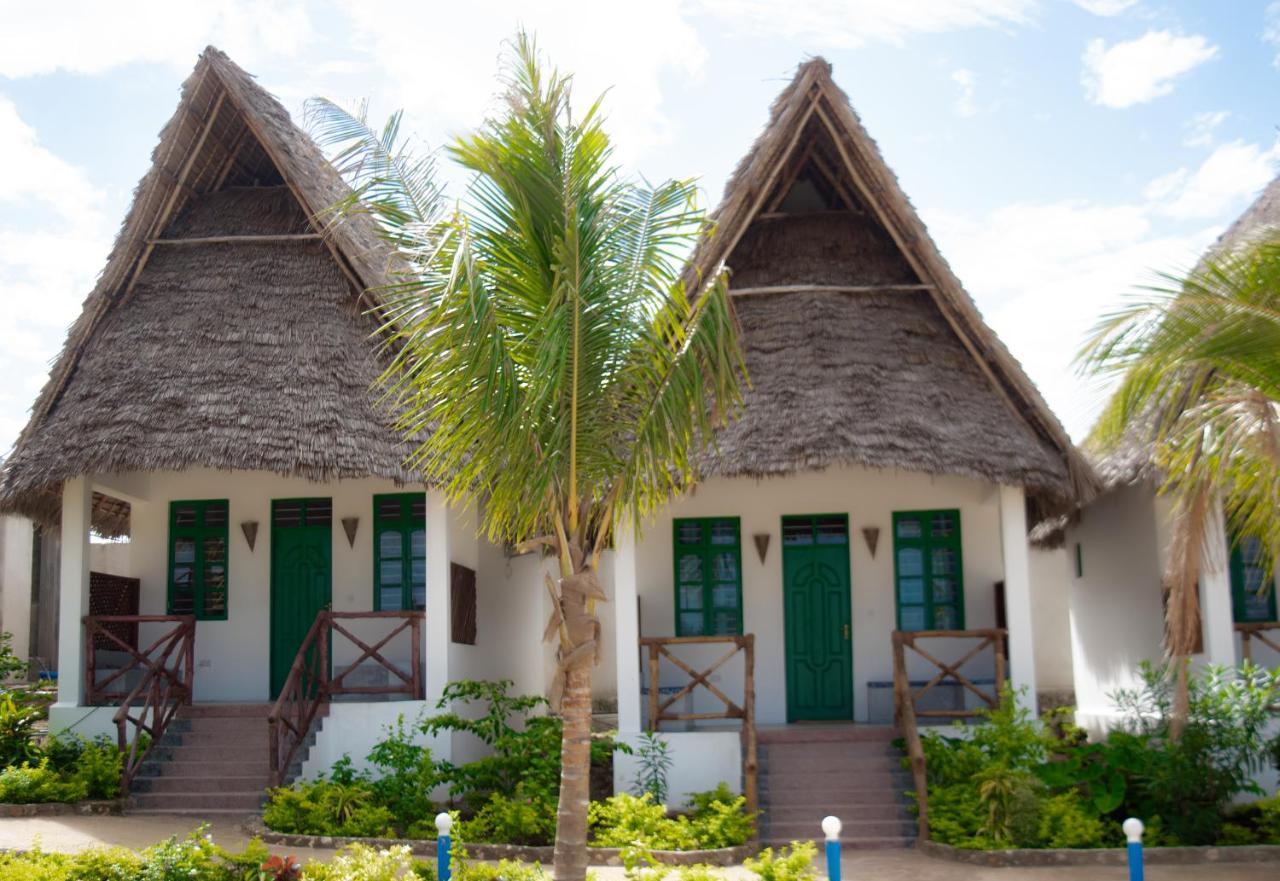 Jabali Bungalows Lodge Падже Экстерьер фото